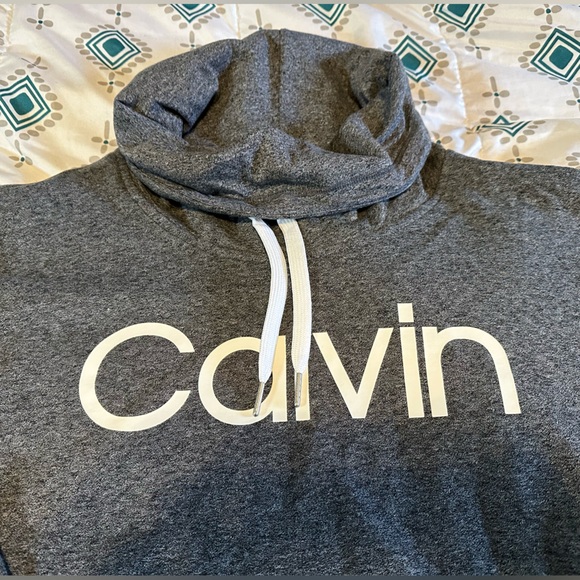 ❌SOLD❌ CALVIN KLINE SWEATER - Picture 4 of 5